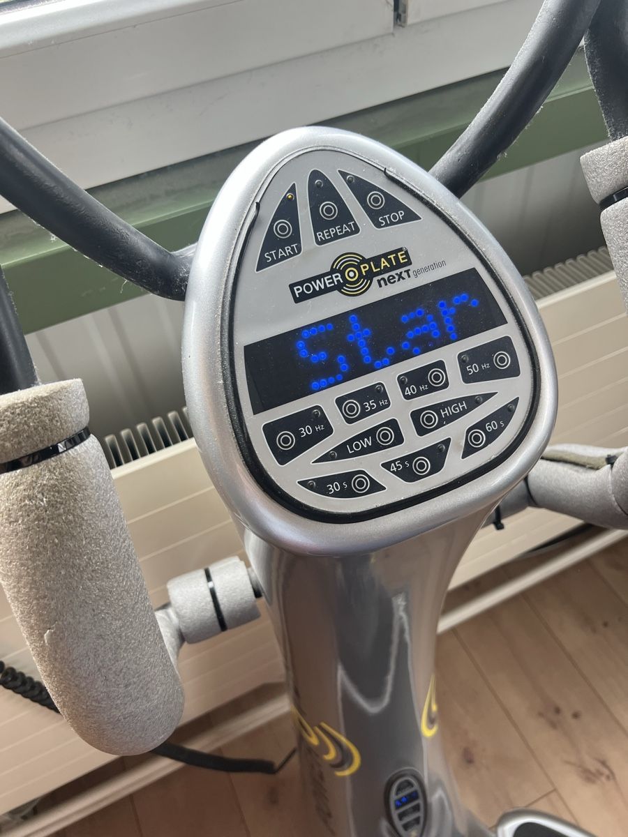 Power Plate Hometrainer: ORIGINAL PowerPlate Next Generation – Usato da Laufen venduto da groove60 1