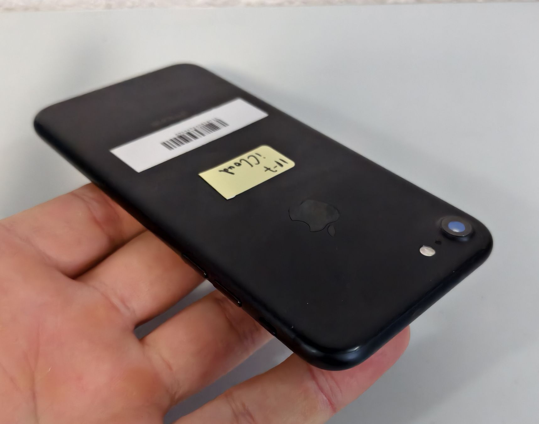 Covers & Schutzfolien: iPhone 7 Schwarz – Defekt aus Ehrendingen von Rocky985 3