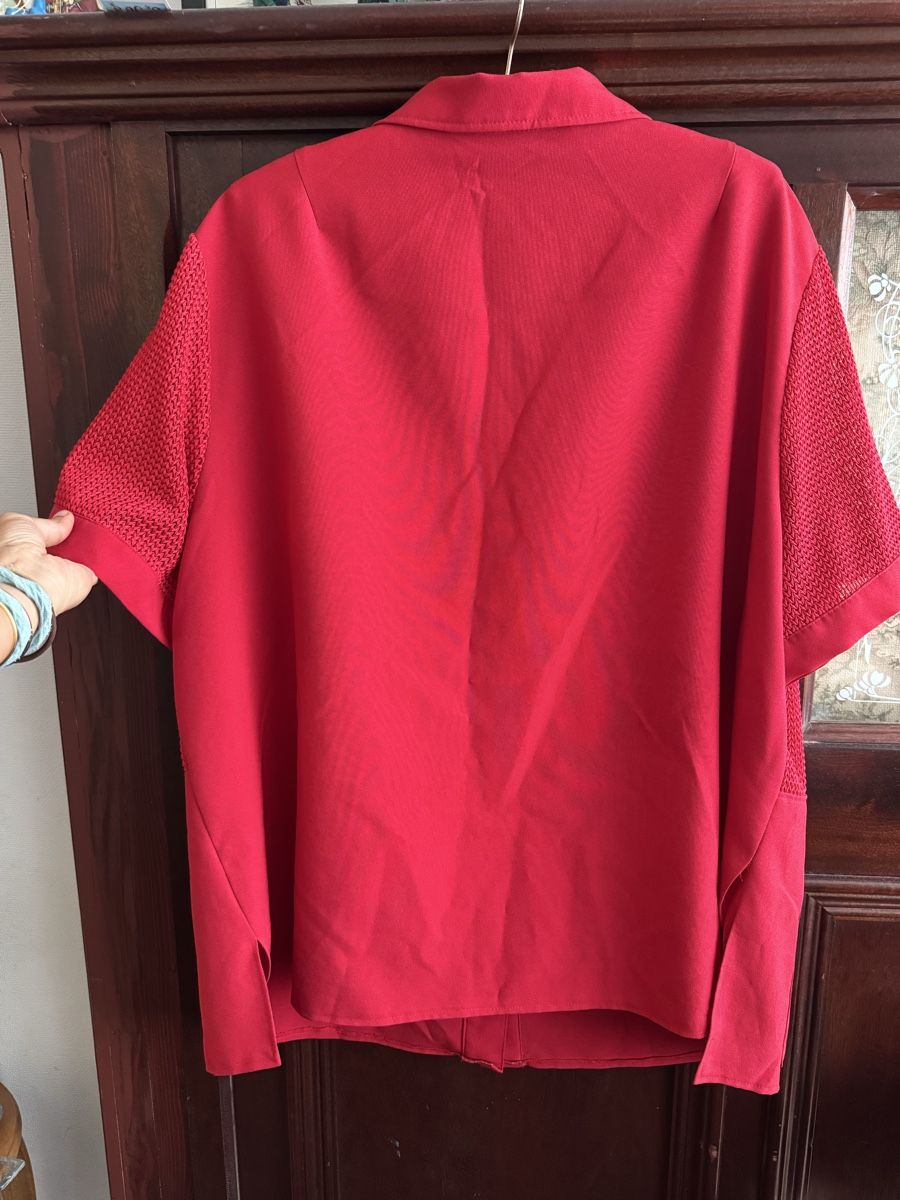 Camicette: Vintage Kurzarmbluse Hemd  – Usato da Obfelden venduto da cesarina10 5