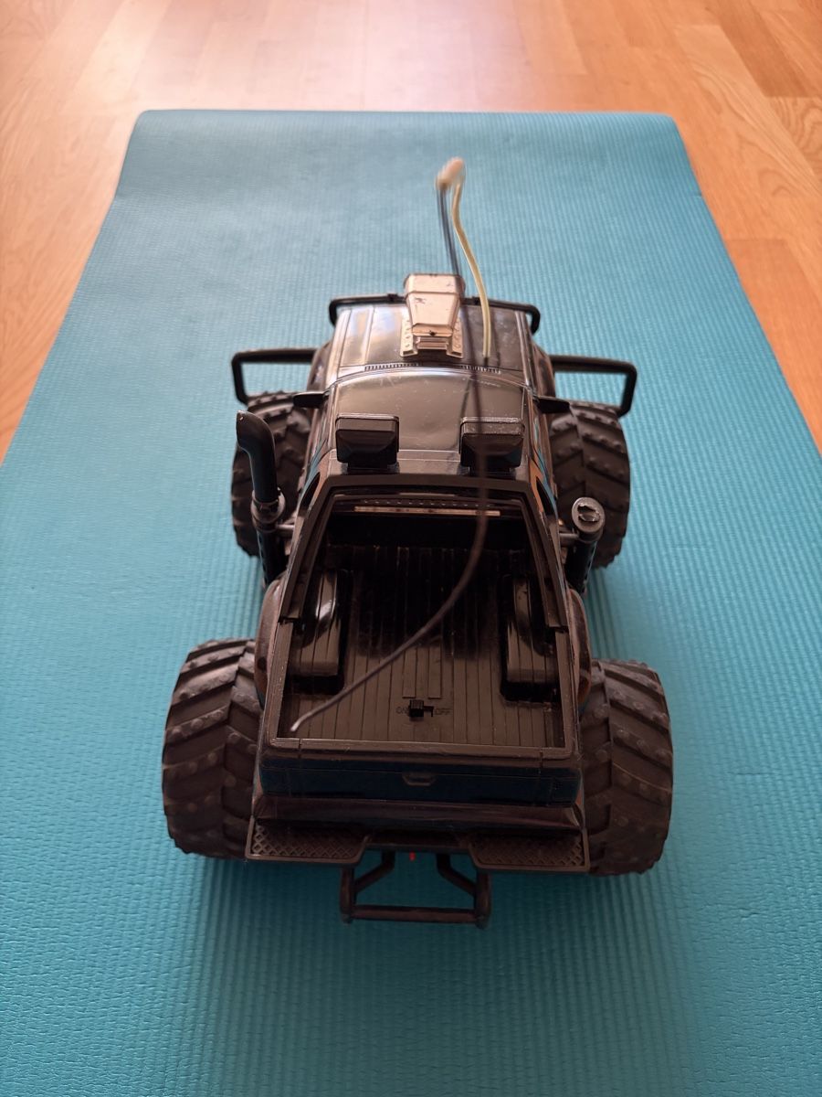 Modellismo RC: Ferngesteuertes Auto - Nitrous Cyclone 4x4 – Usato da Zürich venduto da Bomboo 3