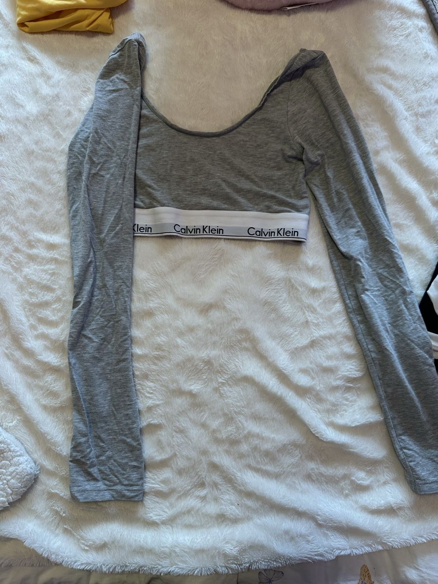 Calvin Klein Lotti di vestiti: Taille M, acheter à New York, Calvin Klein  – Nuovo (secondo la descrizione) da Bulle venduto da rmv_qsw7