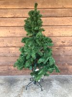 Künstlicher Christbaum