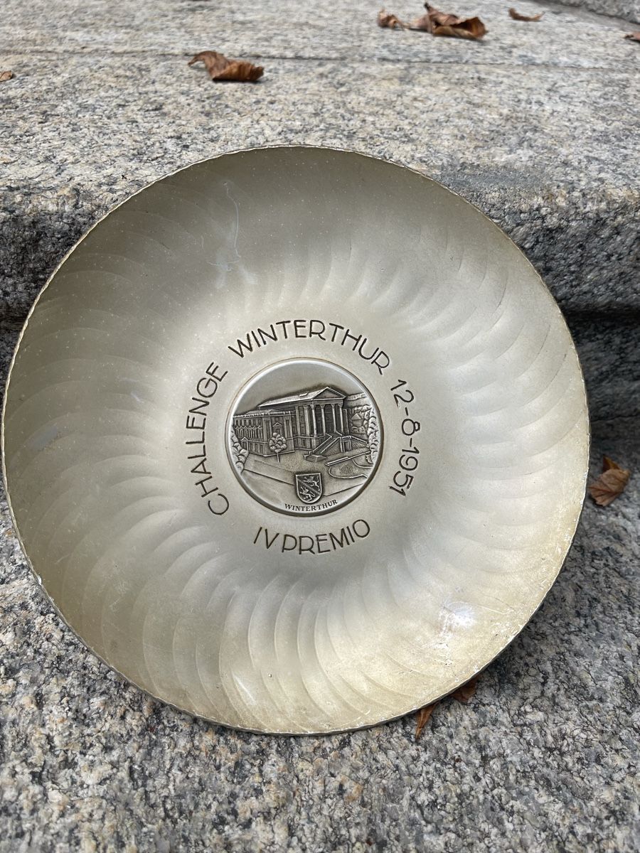 Servierplatten: Antike Aluplatte Winterthur 1961, 24cm Durchmesser  – Gebraucht aus Elsau von isidobrany09