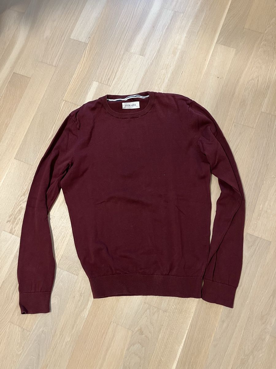 Pullover & Sweatshirts: 4 Pier One Pullover Set schwarz und bordeaux gebraucht – Gebraucht aus Basel von lea_h92k 1