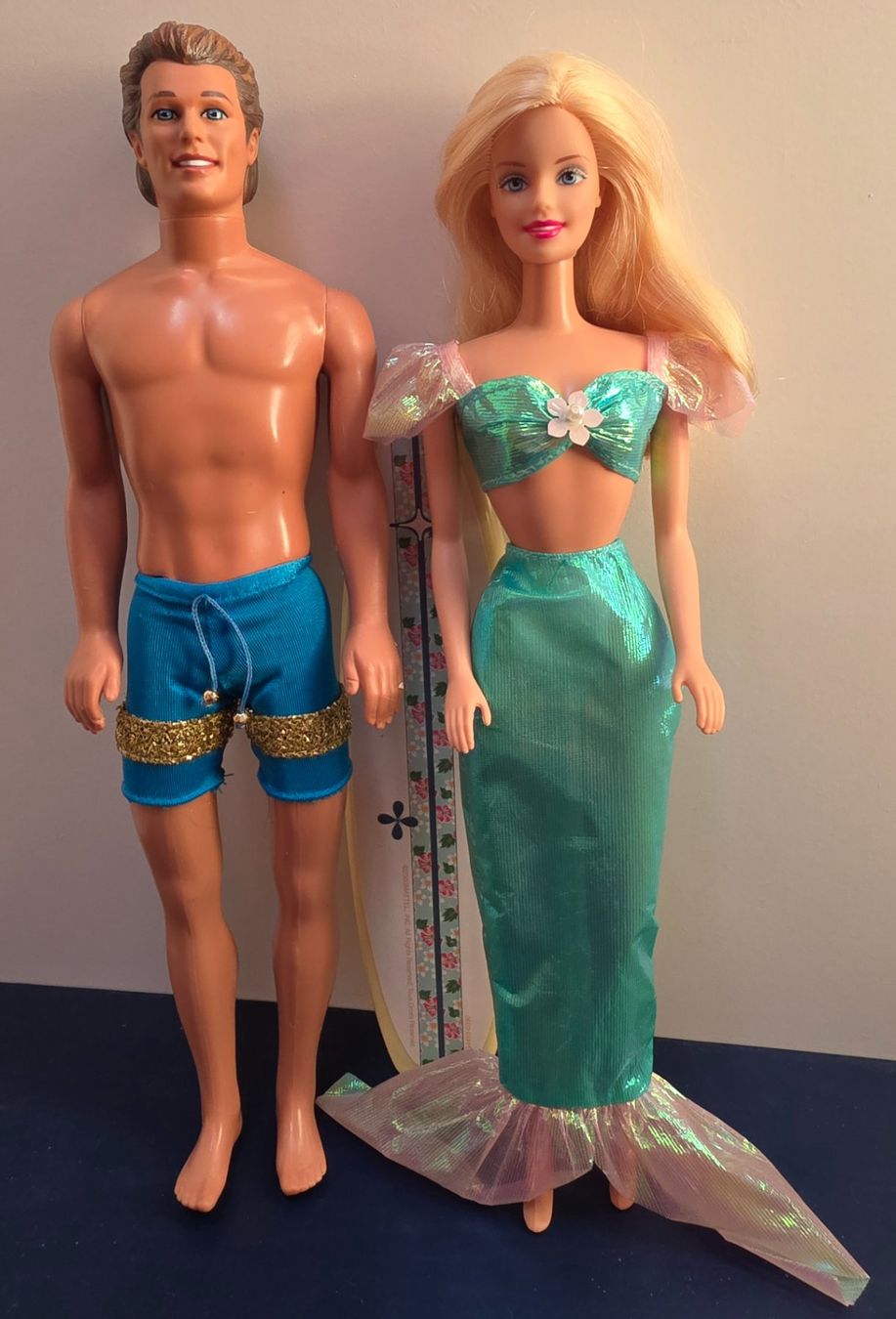 Puppen: Barbie et Ken – Gebraucht aus Bulle von Chimchiree