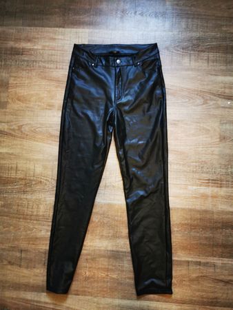 Kunstleder Lederhose schwarz Damen Grösse 36