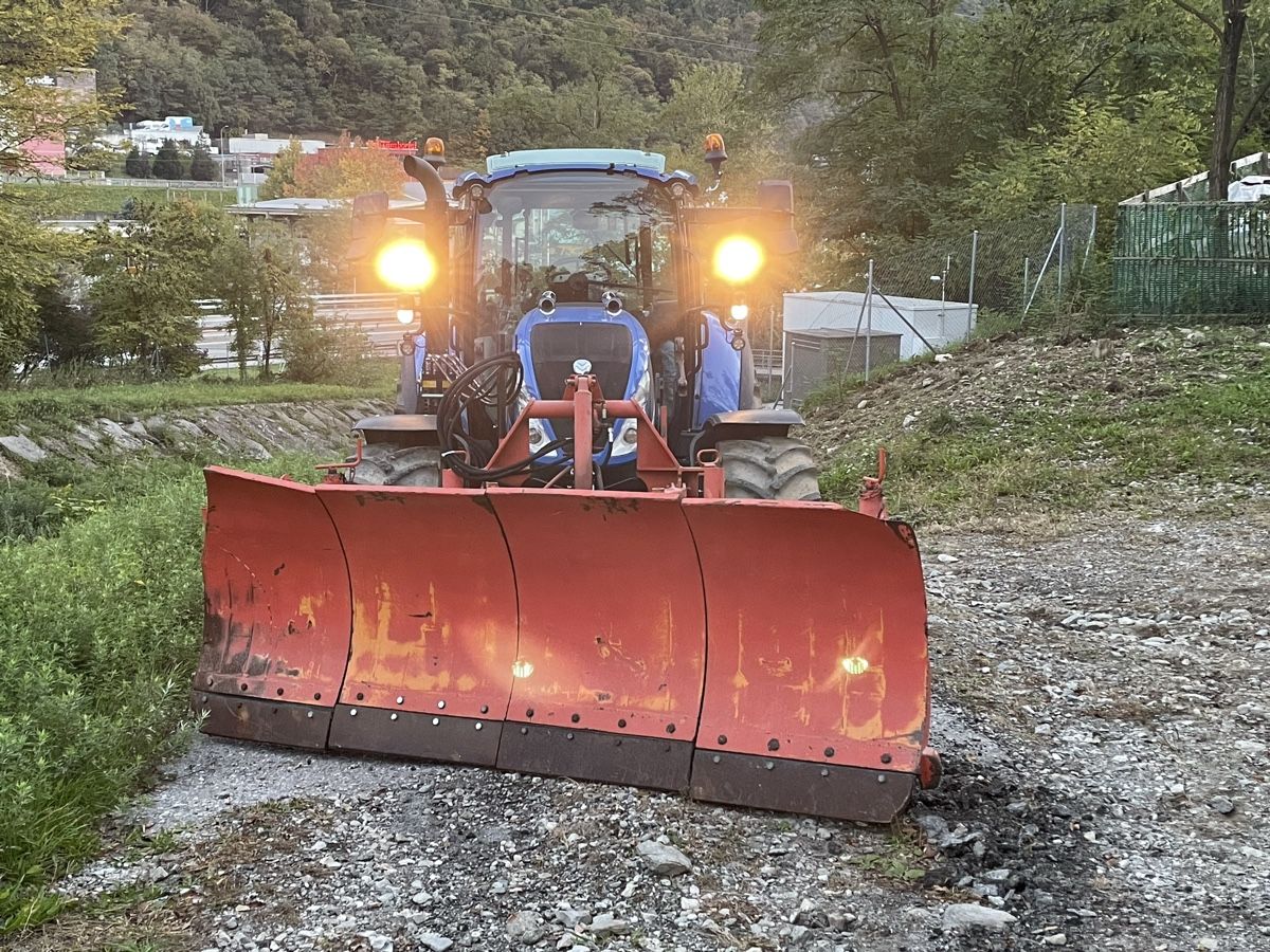 Boschung Sgombero neve: Schneepflug calla neve Boschung – Usato da Bedano venduto da sim_66fd 1
