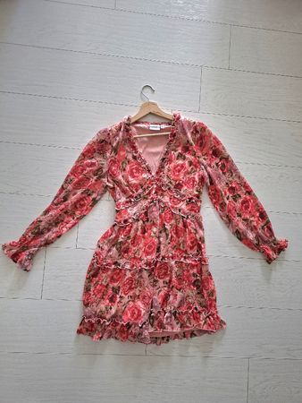 Kleid mit Rosenmuster, Grösse 38 