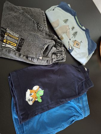Kinder Kleiderpaket Gr. 104 (4Stk.)