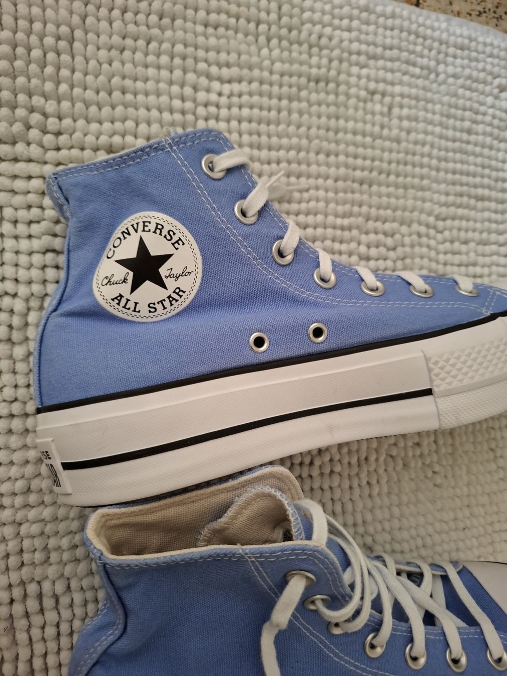 Converse Scarpe da donna: Converse Chuck Taylor, plateforme, T.39 neuve – Nuovo (secondo la descrizione) da Le Locle venduto da sAm_2112