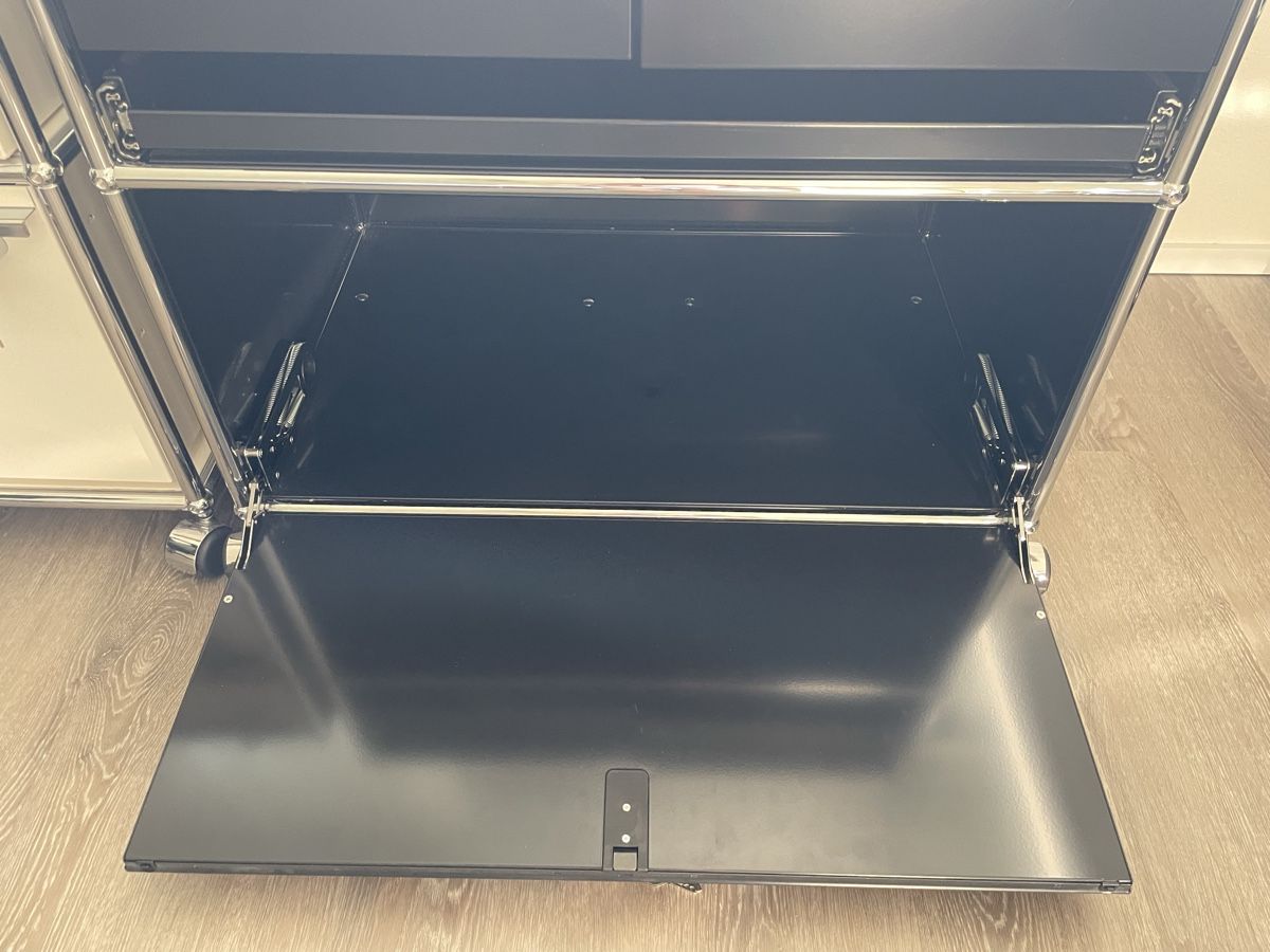 USM Cassettiere: USM Sideboard schwarz – Usato da Uster venduto da klale03 3