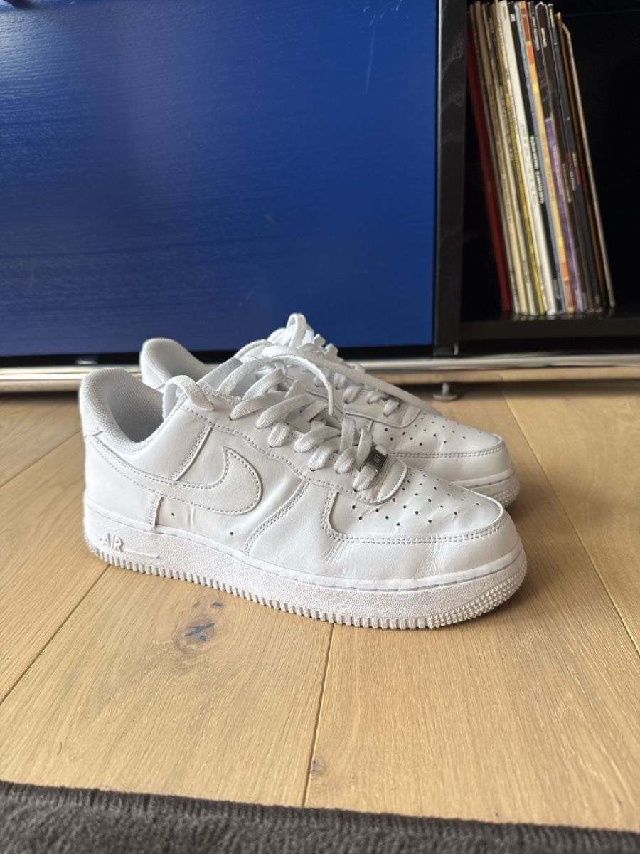 Nike Herrenschuhe: Sneaker Nike Air Force 1 – Gebraucht aus Bern von Imush