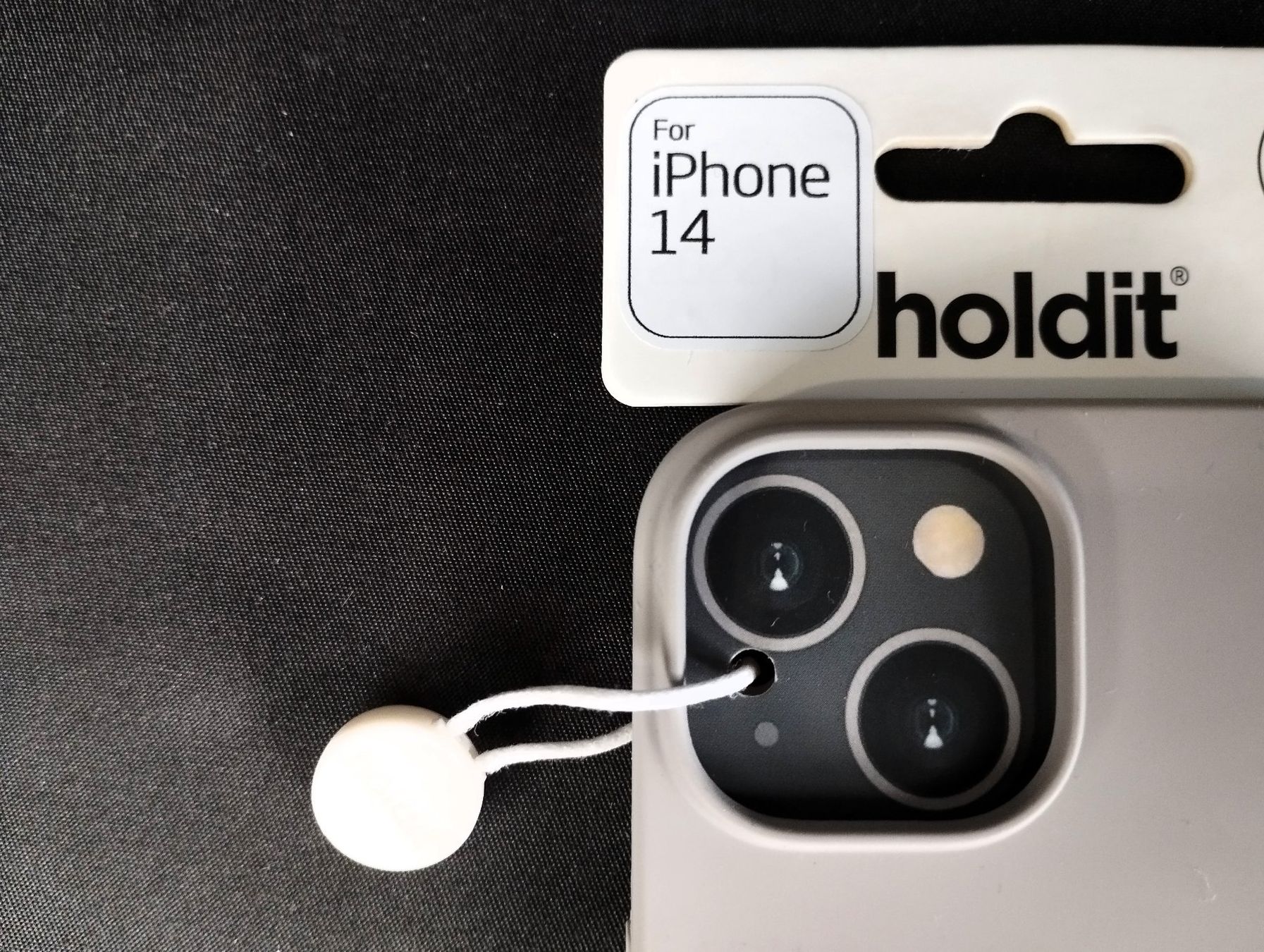 Coques & Protection écran: HOLDIT Case Silicone Iphone 14 – Neuf avec emballage d'origine à Schübelbach par Restwert_Schubelbach 2