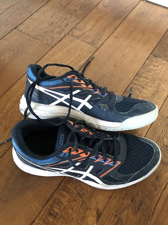 Asics Scarpe per ragazzi: Asics Hallenschuhe Gr. 39 – Usato da Diessbach b. Büren venduto da adj01 1