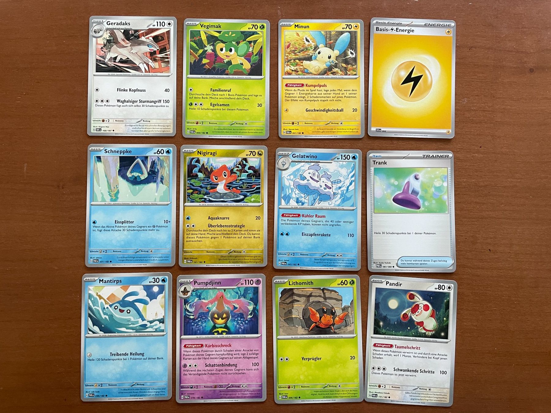 Pokémon Sammelbilder & Trading cards: Pokemon 12er Karten Set (Versand gratis) – Neu (gemäss Beschreibung) aus Chur von Angerson