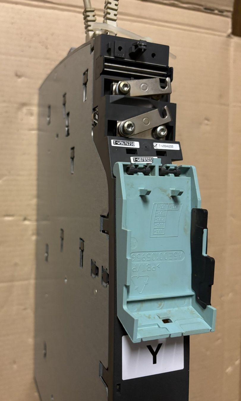 Siemens Componenti elettronici: Siemens Sinamics 6SL3120-1TE21-8AA3 – Usato da Sins venduto da 3985schluckti 6