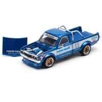Pop Race Pandem Datsun 620 blau 1:64  - NEU & OVP