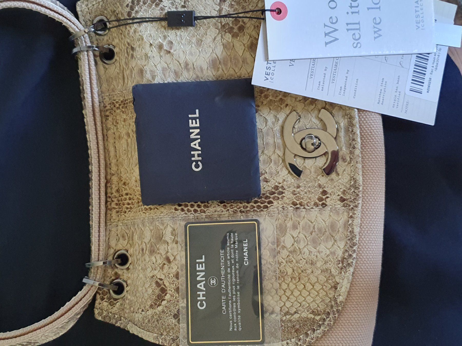 Chanel Borse da donna: CHANEL Python Hand Tasche Creme CC Logo! – Usato da Wängi venduto da Pambola 6