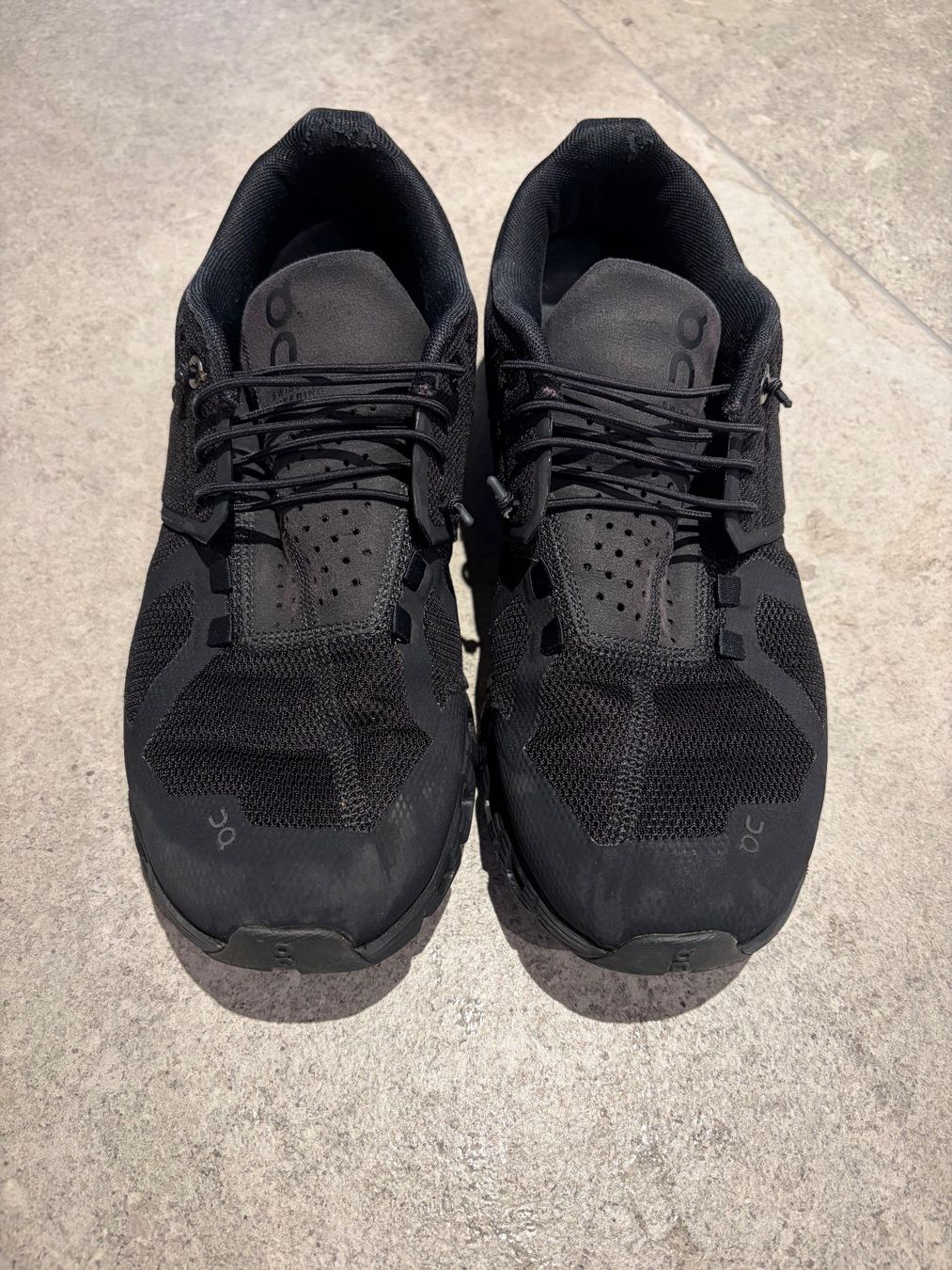 On Herrenschuhe: On Schuhe, Grösse 42 – Gebraucht aus Thayngen von Liv-24