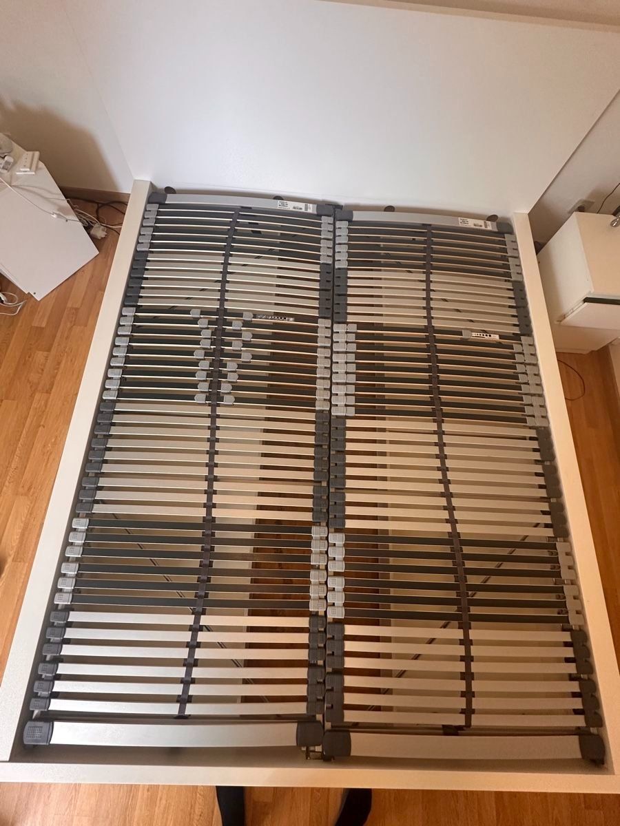 Ikea Letti: Bett 160x200, inkl. 2 Lattenroste, Ikea Malm – Usato da Neftenbach venduto da Frriedri 1