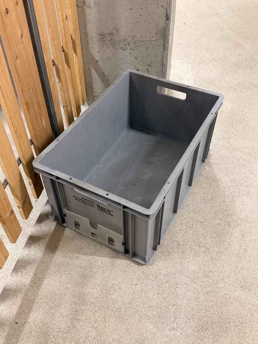 Casse di trasporto: Graue Lagerbox / Stapelbox – Usato da Zürich venduto da Gadgets2020 1