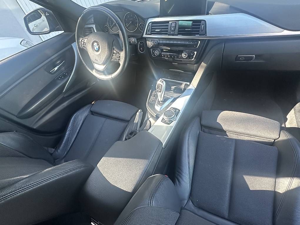 Automobili: BMW 320d xDrive Touring  gepflegt – Usato da Gebenstorf venduto da Suisse1956 3
