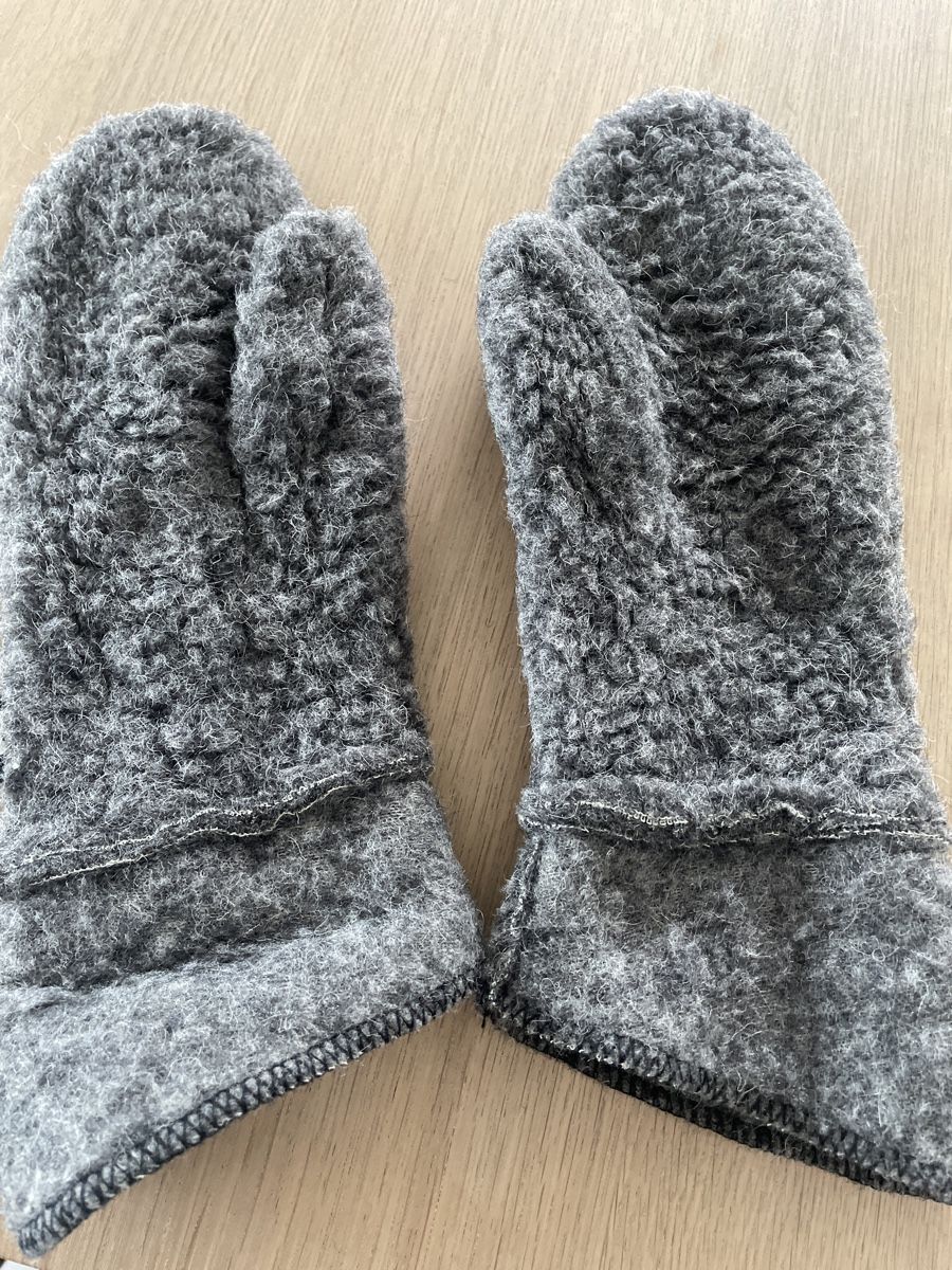 Handschuhe & Handstulpen: Wolle - Handschuhe grau ❄️ – Neu (gemäss Beschreibung) aus Richterswil von Wildampfer 2