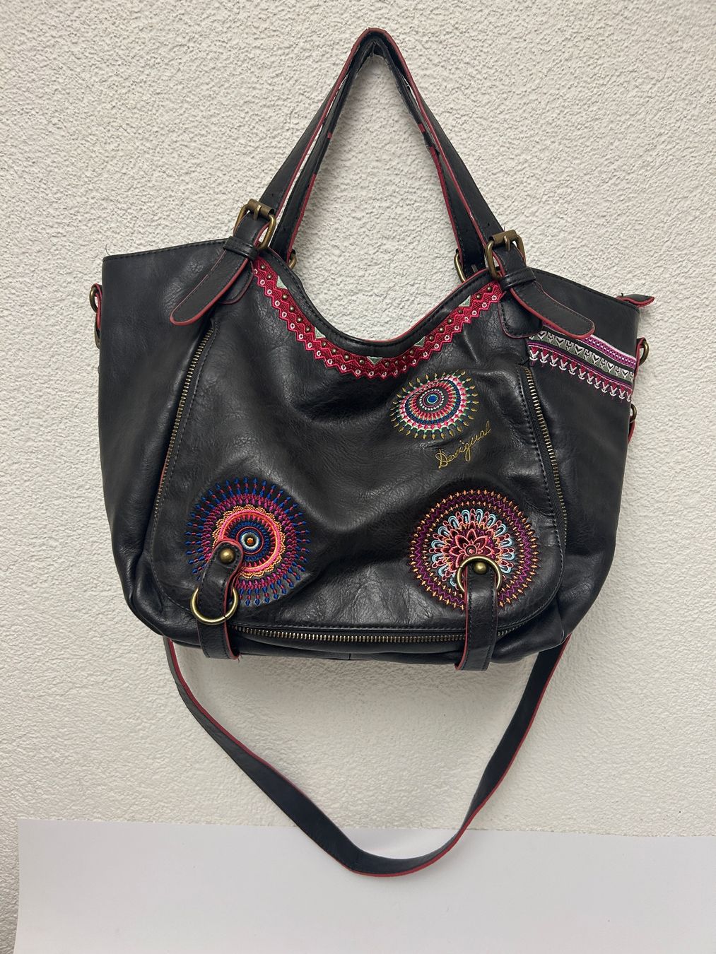 Desigual Borse da donna: DESIGUAL Tasche in Leder sehr edel........ – Usato da Rheineck venduto da emma.gut 6