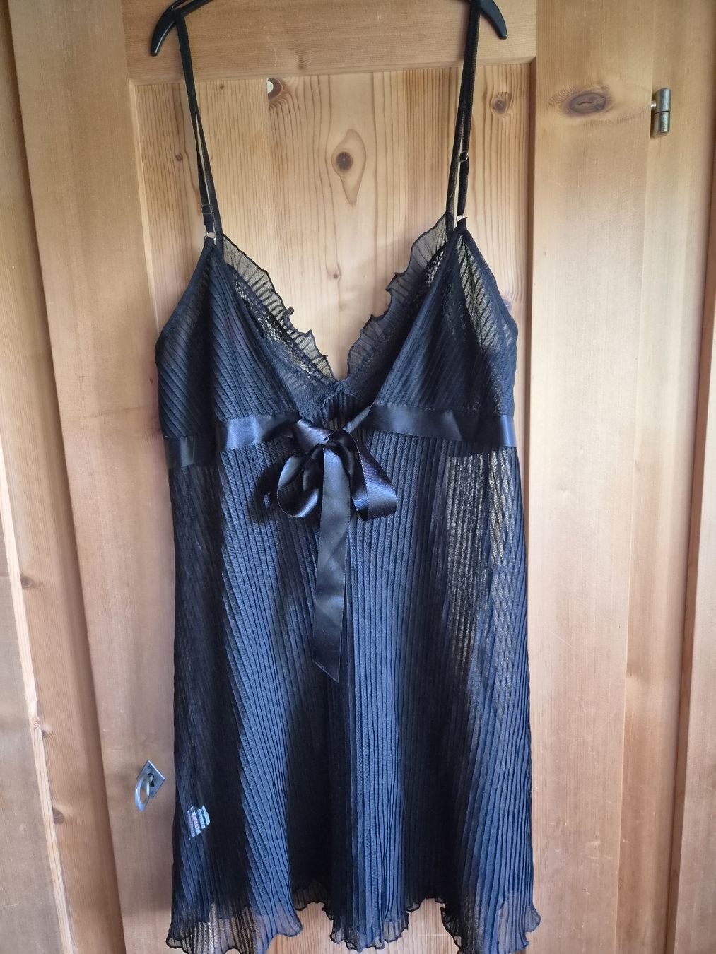 Triumph Altra biancheria intima: Negligé Triumph schwarz Gr. S  – Usato da Wattwil venduto da tannenmeise73 1