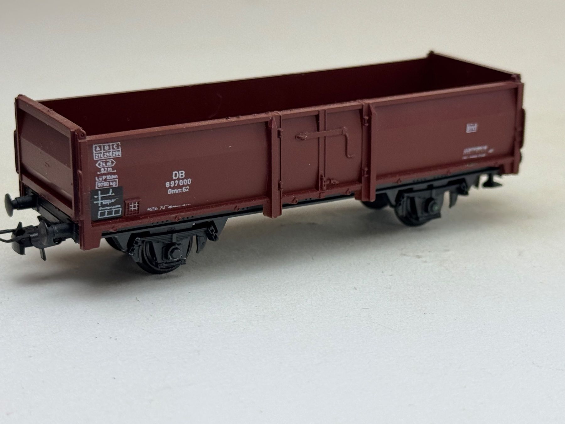 Modellini di ferrovie: EB-  Roco Hochbord Güterwagen DB – Usato da Elm venduto da Wikmtz