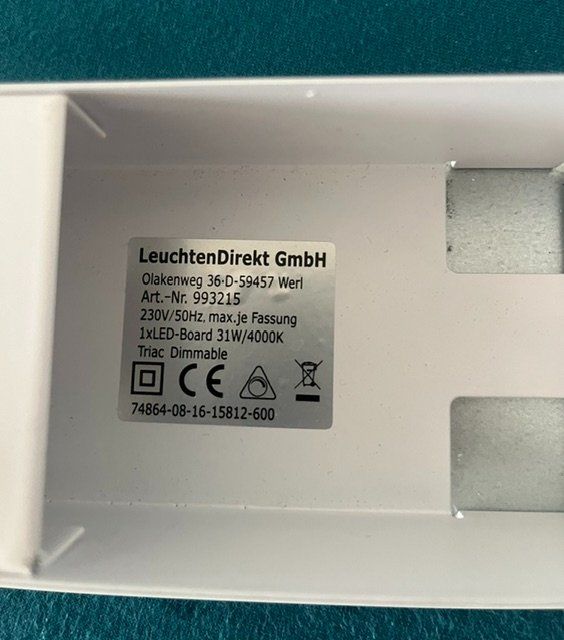 Lampen: Moderne LED-Wandleuchte / Deckenleuchte 31W dimmbar 4000K – Gebraucht aus Effretikon von Drache1 2
