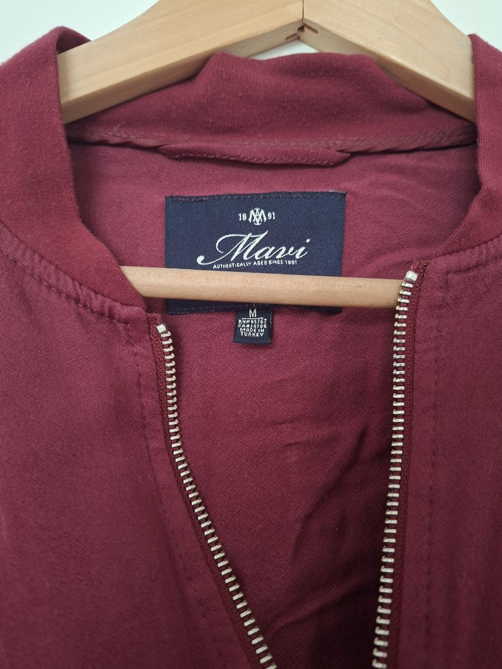 Jacken: Weinrote Sommerjacke – Gebraucht aus Zürich von Nadsh 1