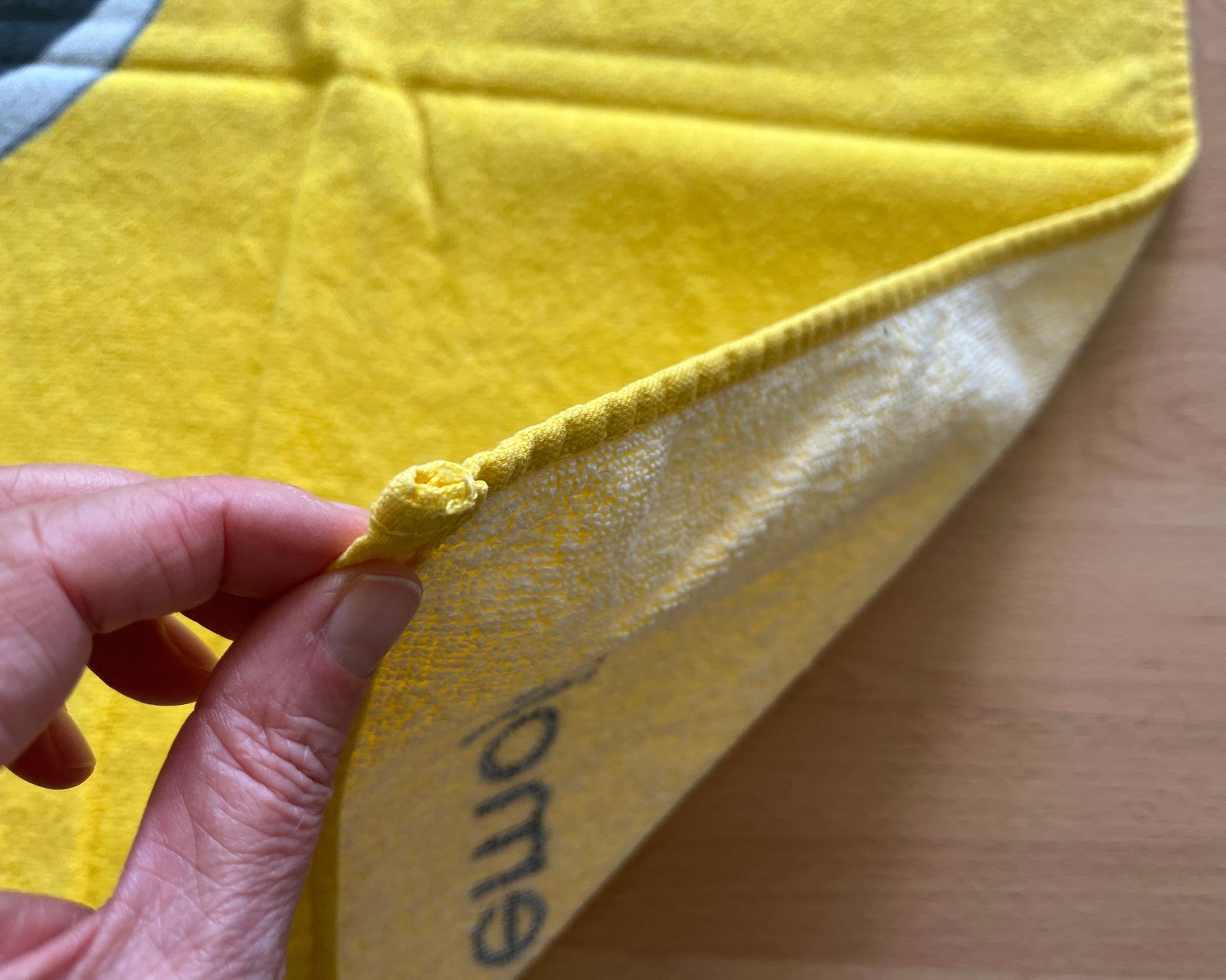 Coop Teli da bagno: Frottee / Badetuch, emoji, gelb – Usato da Zürich venduto da fbsm 3