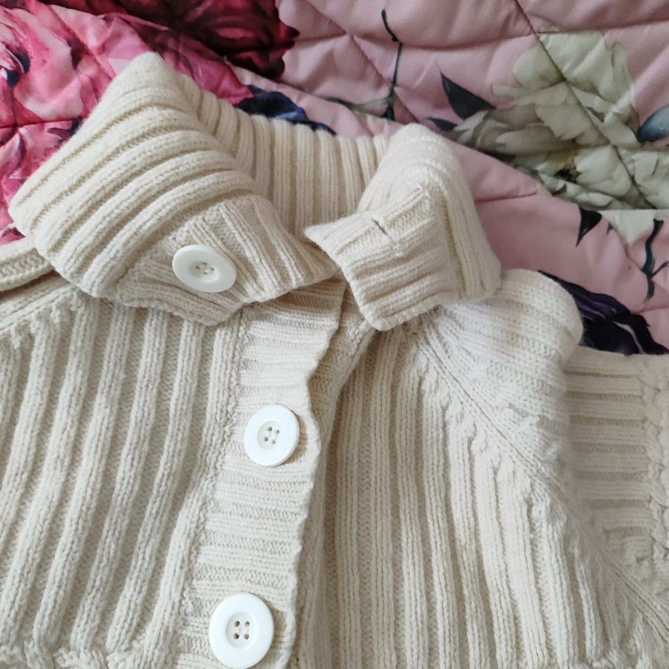 H&M Maglioni & Felpe: Damen Wolle pulli Gr S – Usato da Langnau am Albis venduto da Judithsebi 3