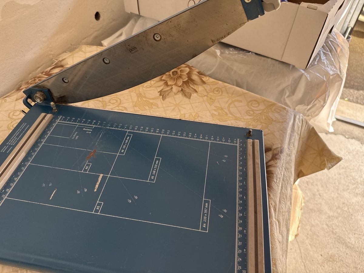 Alle Maschinen: Papier schneider DAHLÉ 561 Gebraucht – Gebraucht aus Effretikon von ahus 2