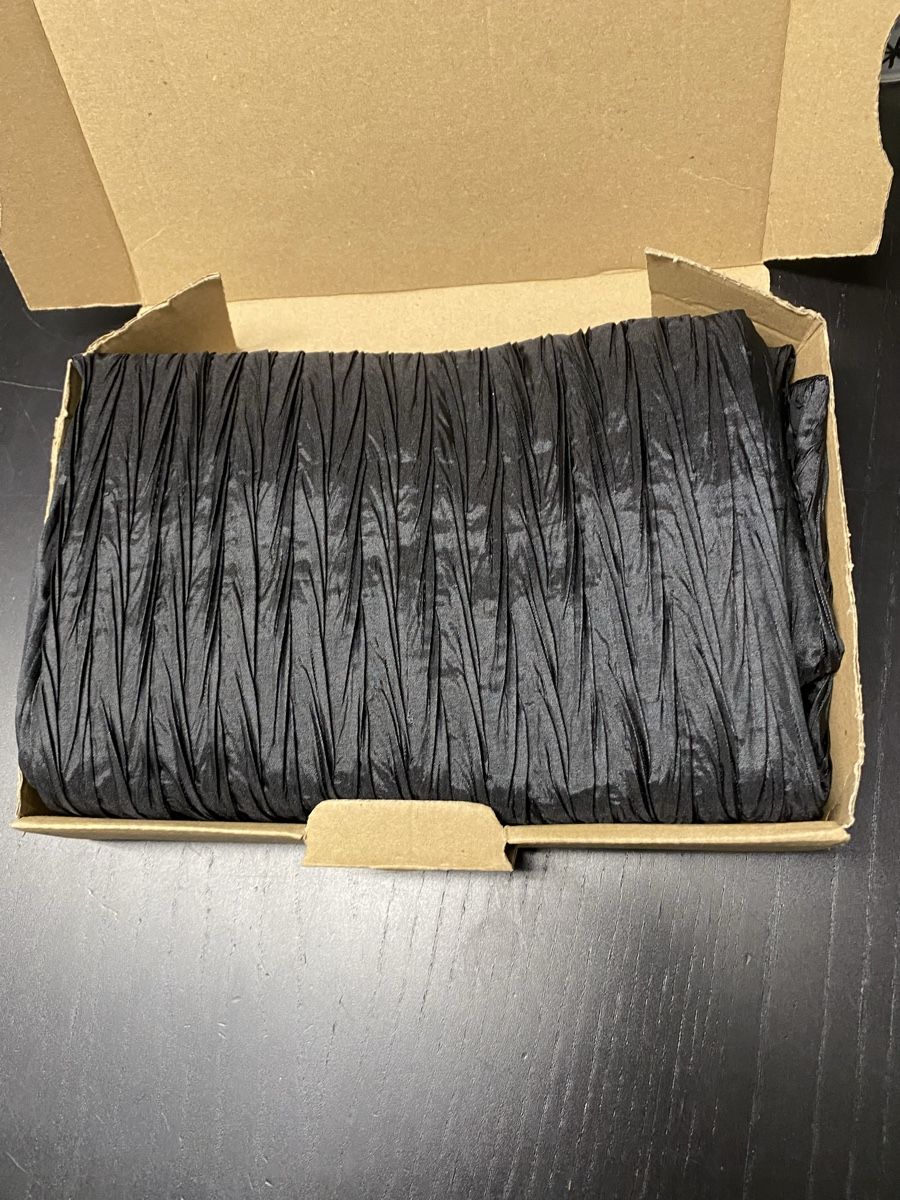 Foulard & Sciarpe: Grosser Designer Schal schwarz – Usato da Biel-Benken BL venduto da PANORMUS