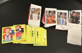 Lot de 67 cartes panini FIFA 2026, bon état