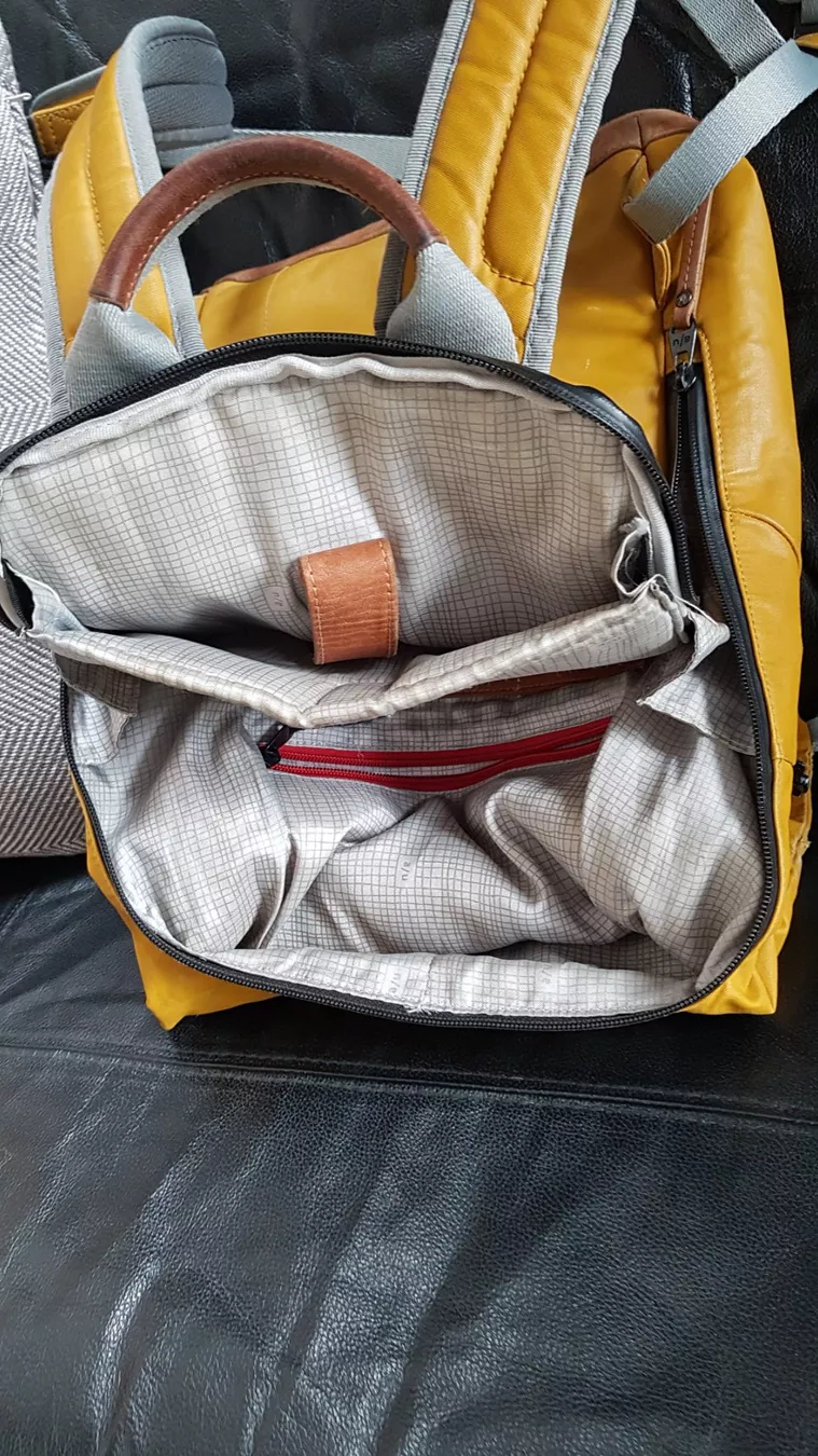 Rucksäcke: Rücksack AU – Gebraucht aus Biel / bienne von Sarouch9 4
