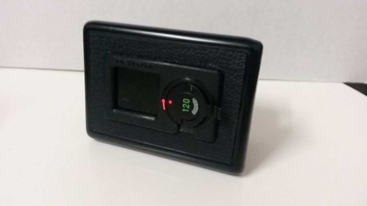 Pentax Fotocamera: PENTAX 645 + BOX 120 Roll Back Magazine – Usato da Lausanne venduto da asdyx 1