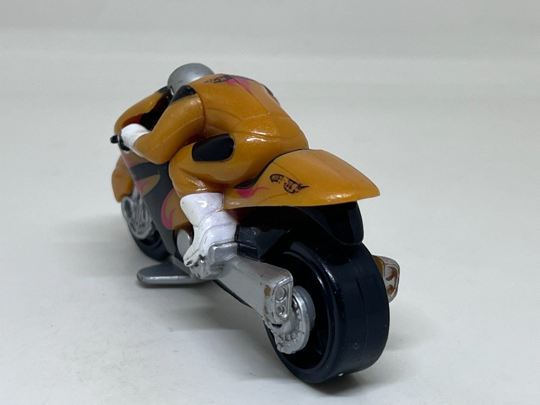 Hot Wheels Modellini d'auto: Hot Wheels Blade Raider – Usato da Wildegg venduto da LaaBoutique 2