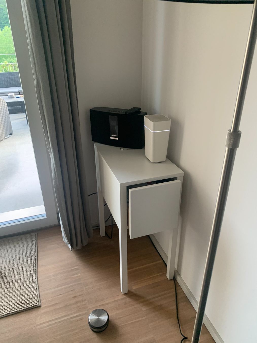 Ikea Tables de nuit: Ablagetisch Ikea – D'occasion à Embrach par has_8lm8