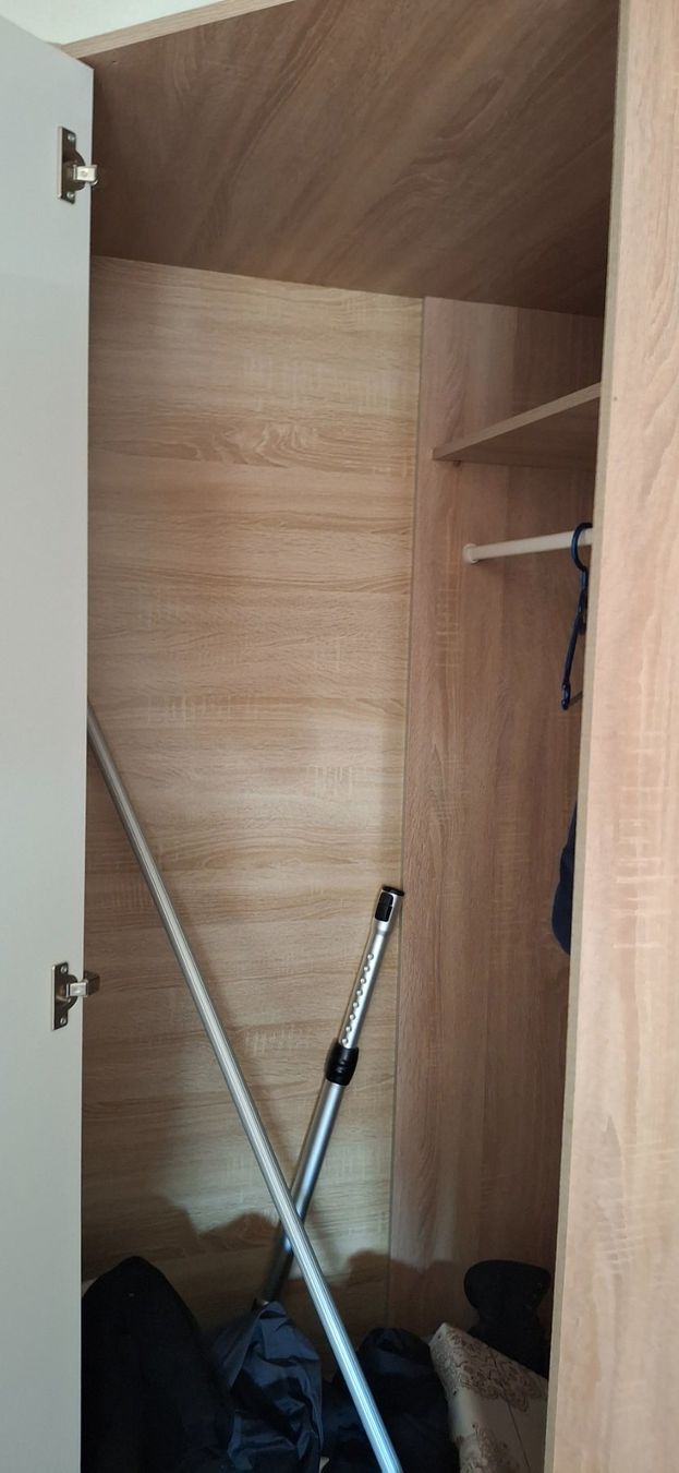 Armadi: Eckschrank top Zustand – Usato da Bülach venduto da cor_nfm8 2