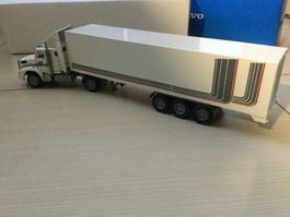 Volvo NL 12 von Conrad 1:50
