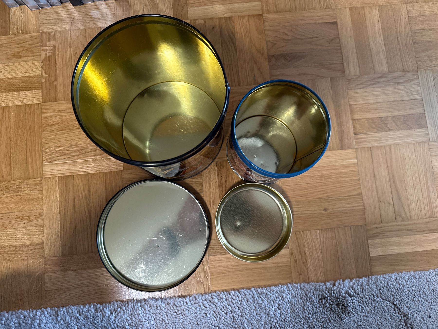 Contenitori & Simili: 2 alte Metalldosen Mars und Katzen – Usato da Andelfingen venduto da Judy0007 3