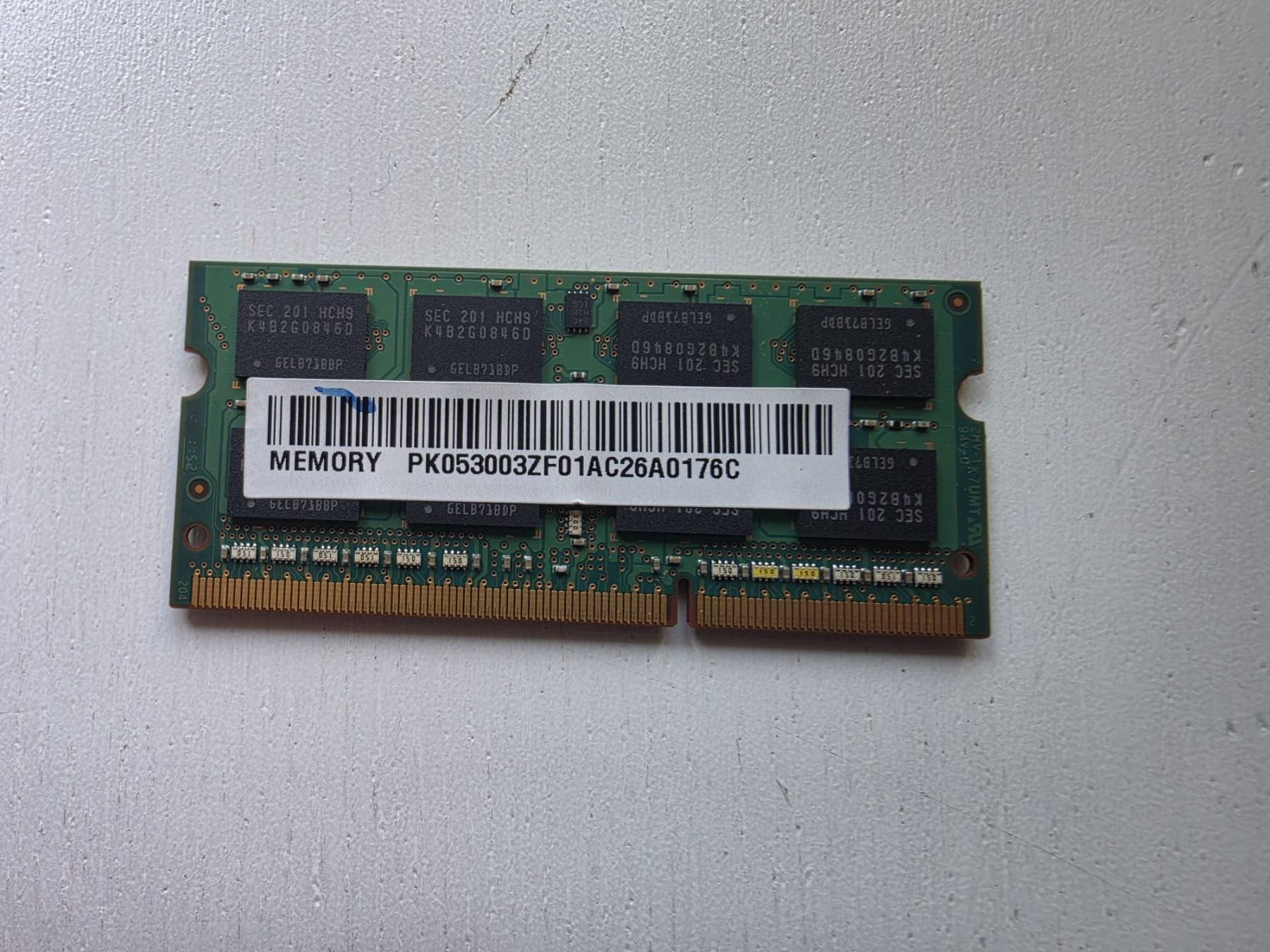 Samsung Mémoires / RAM: 4GB DDR 3 RAM Samsung Laptop – D'occasion à Feusisberg par luk_5zkg 1