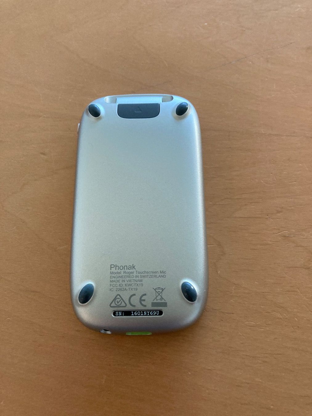Phonak Attrezzature mediche: Phonak Roger Touchscreen Mic guter Zustand – Usato da Hünenberg venduto da Electron0 1