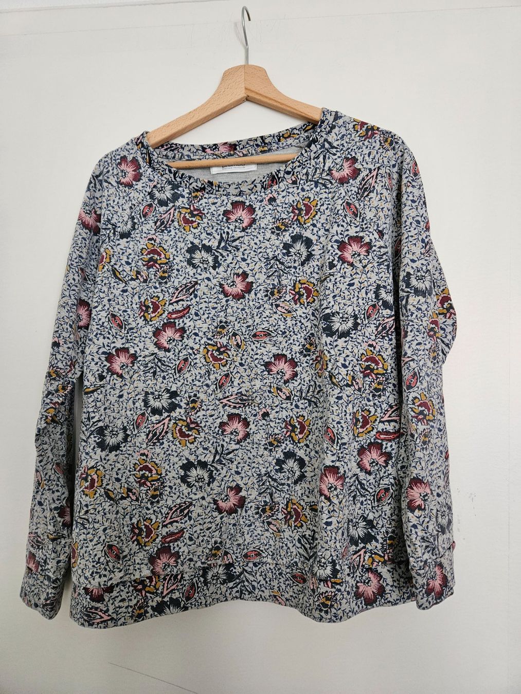 Maglioni & Felpe: Pullover von Promod mit Blumen – Usato da Schaffhausen venduto da sabrina915