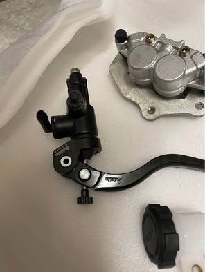 KTM Tutti i ricambio per moto: Handbrake supermoto – Nuovo e nell'imballaggio originale da Payerne venduto da Mathiouse 2