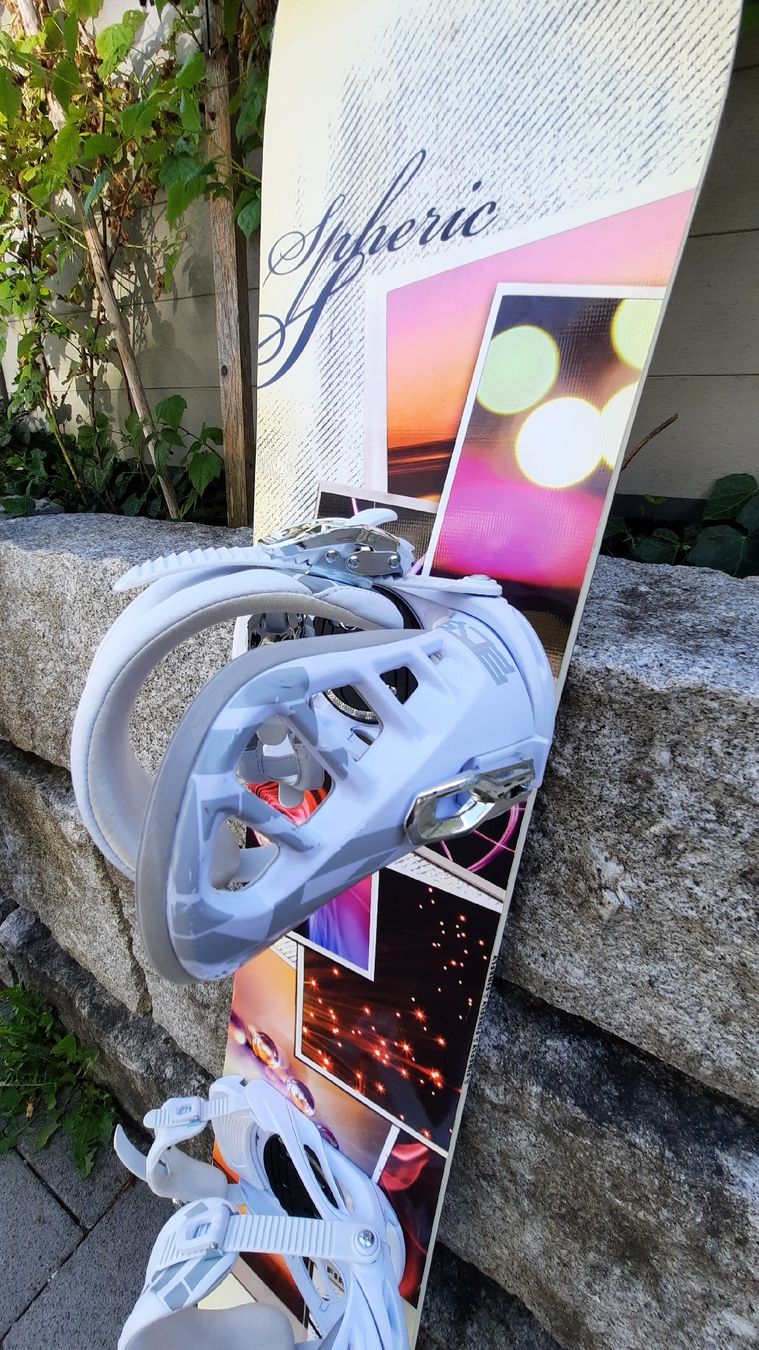 Boards: Snowboard mit Bindung Firefly Spheric guter Zustand – Gebraucht aus Kirchberg BE von tschurmeli