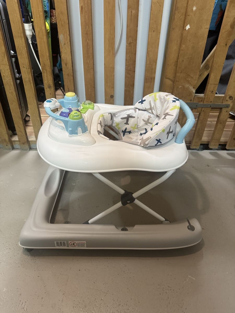 Fahrzeuge für Kinder: Babywalker – Gebraucht aus Uster von oez_s9jm 1